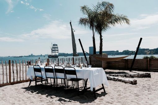 Alle leukste hotspot van Amsterdam Noord. Hier moet je zijn geweest! #amsterdam #hotspotsamsterdam #amsterdamnoord. Hotspots Amsterdam-Noord. Hangar. Hotspots Amsterdam. Dineren Amsterdam-Noord. Lunchen Amsterdam-Noord.
